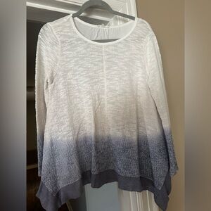 Women’s Ombre Knit Long-Sleeve Pullover Sweater - White to Blue